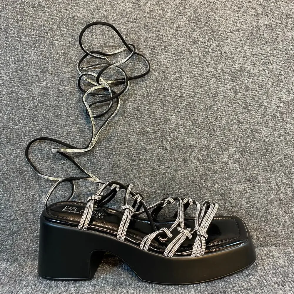NWT Cape Robbin Womens 10 Mayan Silver Chunky Strappy Platform Sandal Ankle Wrap